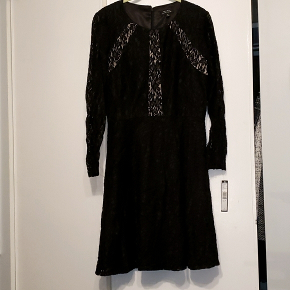 Tahari black lace dress 10 NWT - Picture 1 of 3